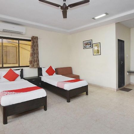 Oyo Midway Park Resort Atgaon Bagian luar foto